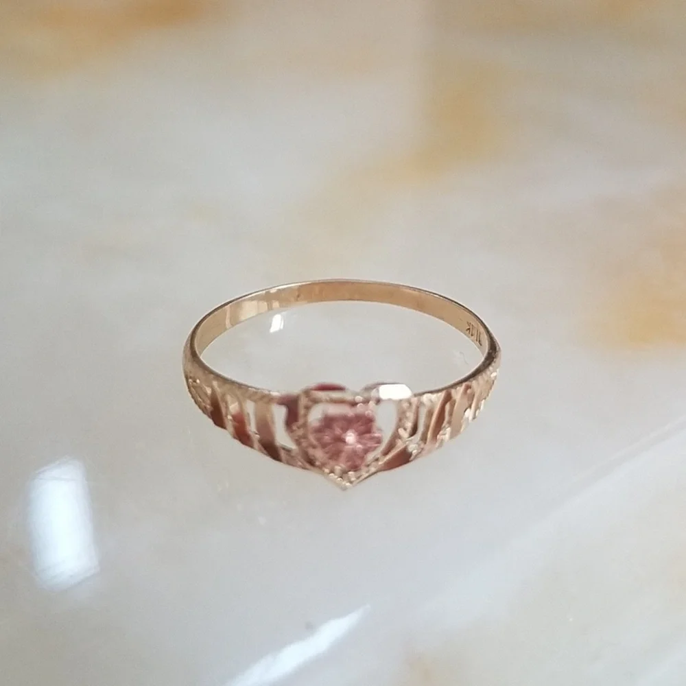 14k Yellow & Rose gold Diamond cut Heart Flower Ring